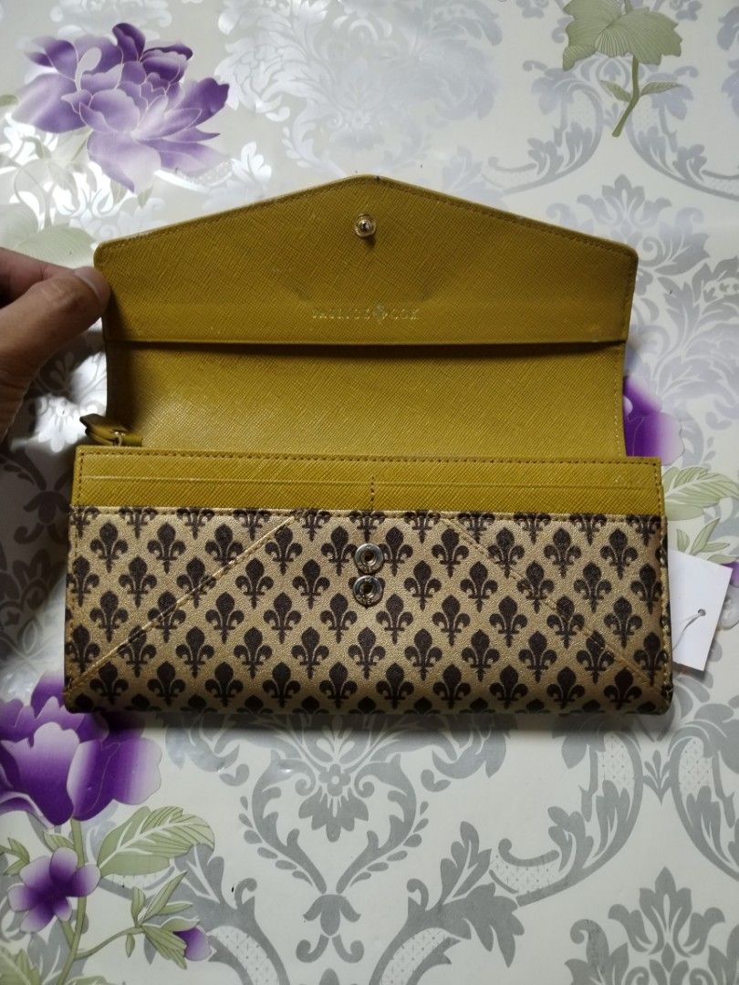 Patrick cox, Women's Fashion, Bags & Wallets, Purses & Pouches on Carousell