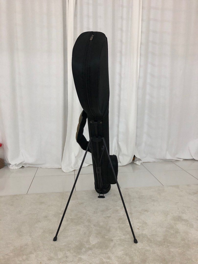 PGA Tour Golf Bag with Kickstand, Sports Equipment, Sports & Games