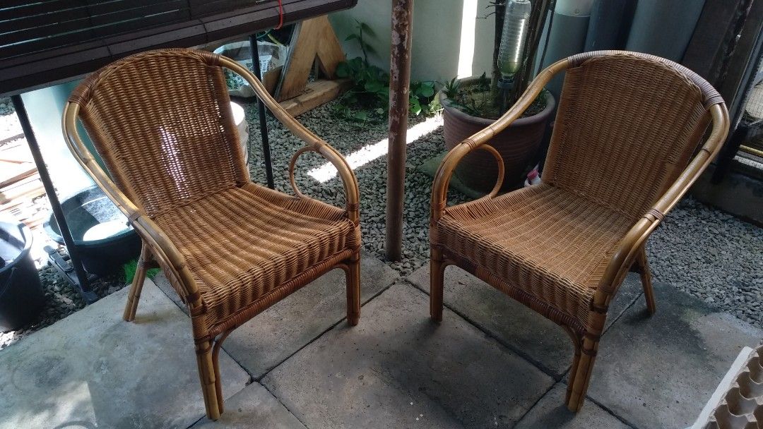 Preloved rattan best sale garden furniture
