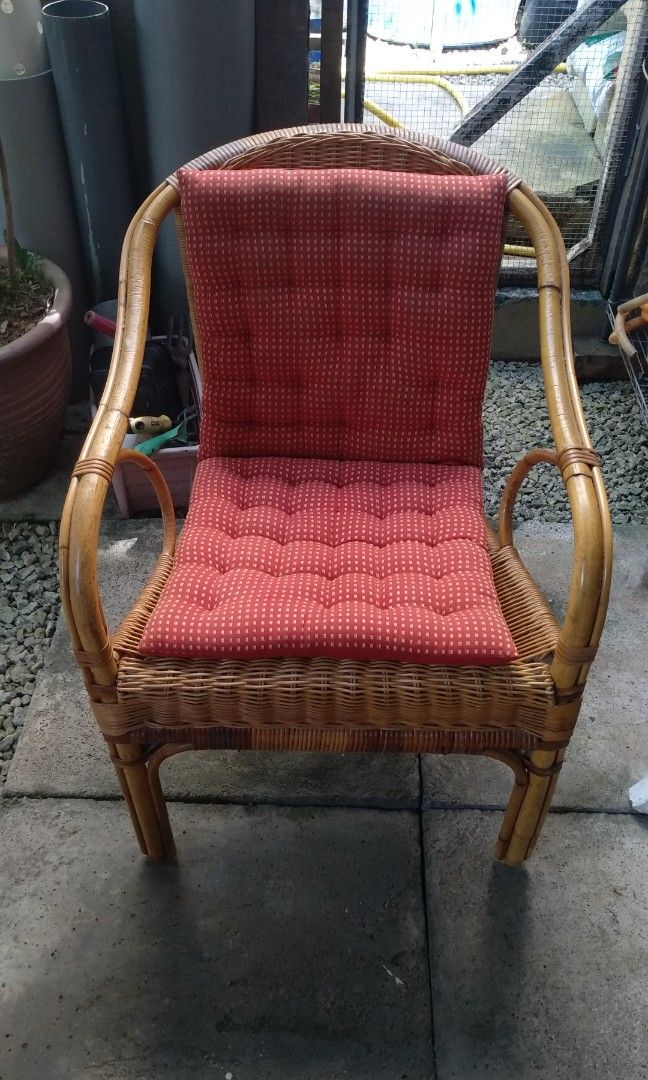 Preloved rattan garden furniture deals