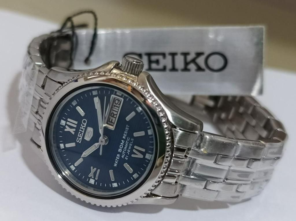 Rare Beauty Classic Seiko Automatic Day Date 50M Ladies Watch SYME73K1,  Luxury, Watches on Carousell