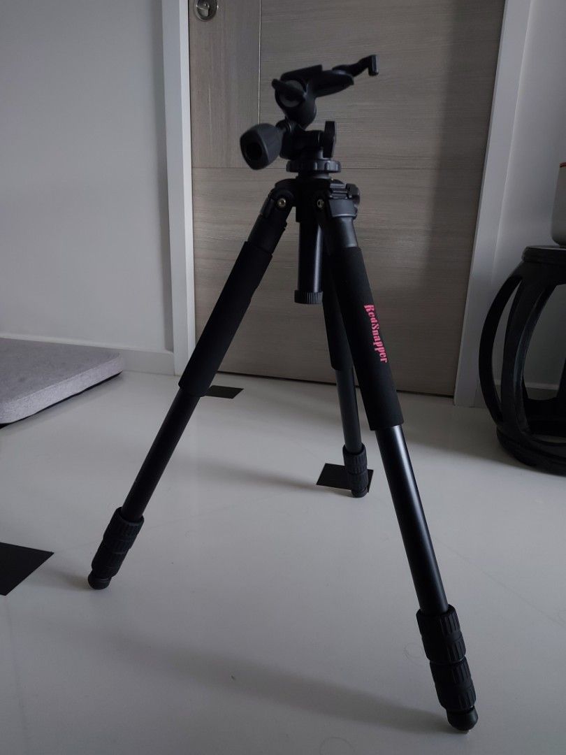 Red Snapper Pro Camera Tripod + 3 way head, Photography, Photography