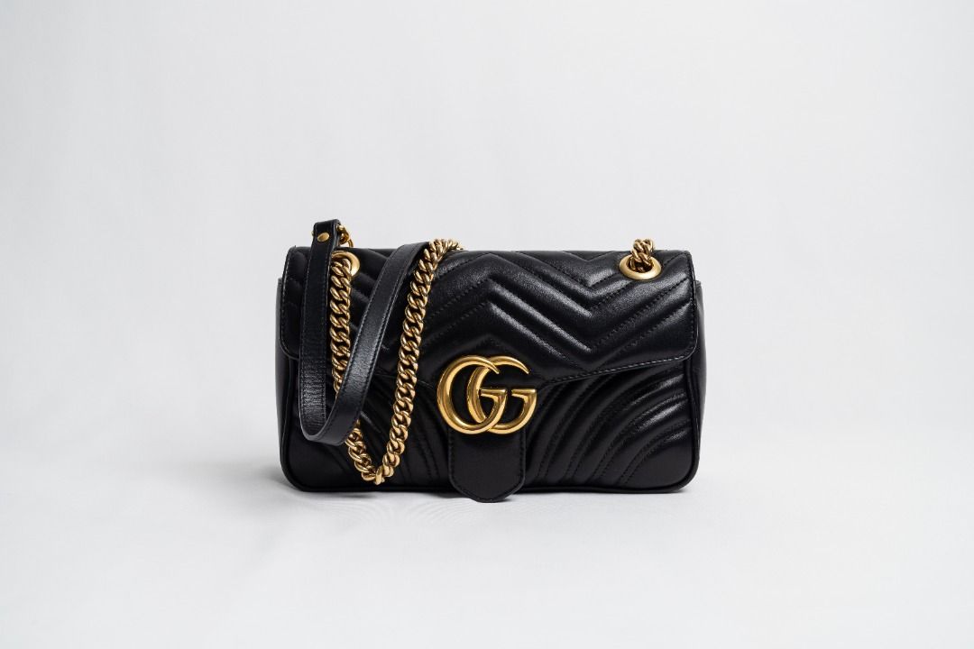 Rent Gucci Marmont Shoulder Bag Small