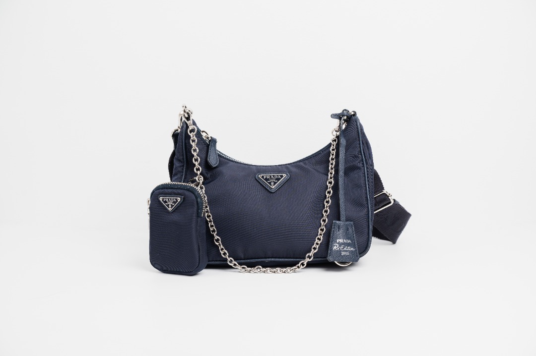 Prada re shop edition 2005 navy