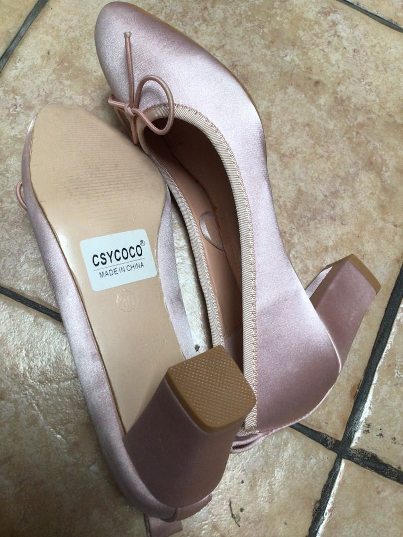 Satin Pink Ballet Pumps, Women's Fashion, Footwear, Heels on Carousell