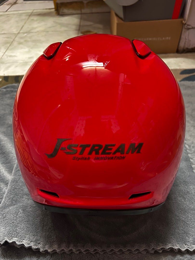 shoei helmet, Auto Accessories on Carousell