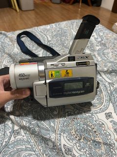 (Category: ) located in . Submitted by Serabrym (Listing ID 1210202237, Image 1). Description: .