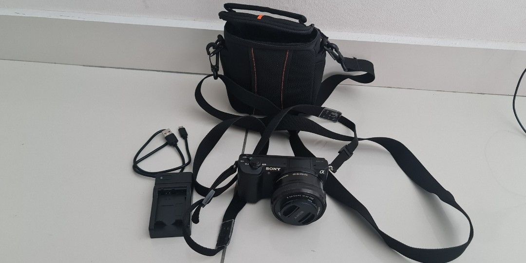 Sony camera (problem), Photography, Cameras on Carousell