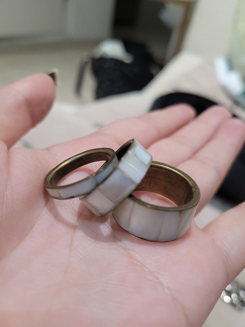 Stackable Tortoise Shell Rings (Category: Other Accessories) located in Singapore. Submitted by redheadasians (Listing ID 1210176515, Image 1). Description: moving house so letting go.