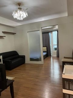 Studio Unit with Balcony FOR LEASE The Grand Midori Legazpi Village Makati - For Rent / For Sale / Metro Manila / Interior Designed / Condominiums / RFO Unit / NCR / Fully Furnished / Real Estate Investment PH / Clean Title / Ready For Occupancy / MrBGC