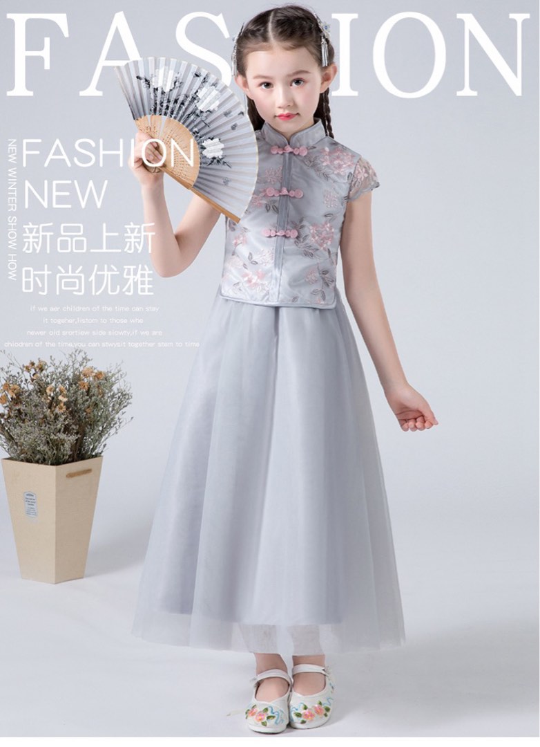 New traditional 2024 dress for girls