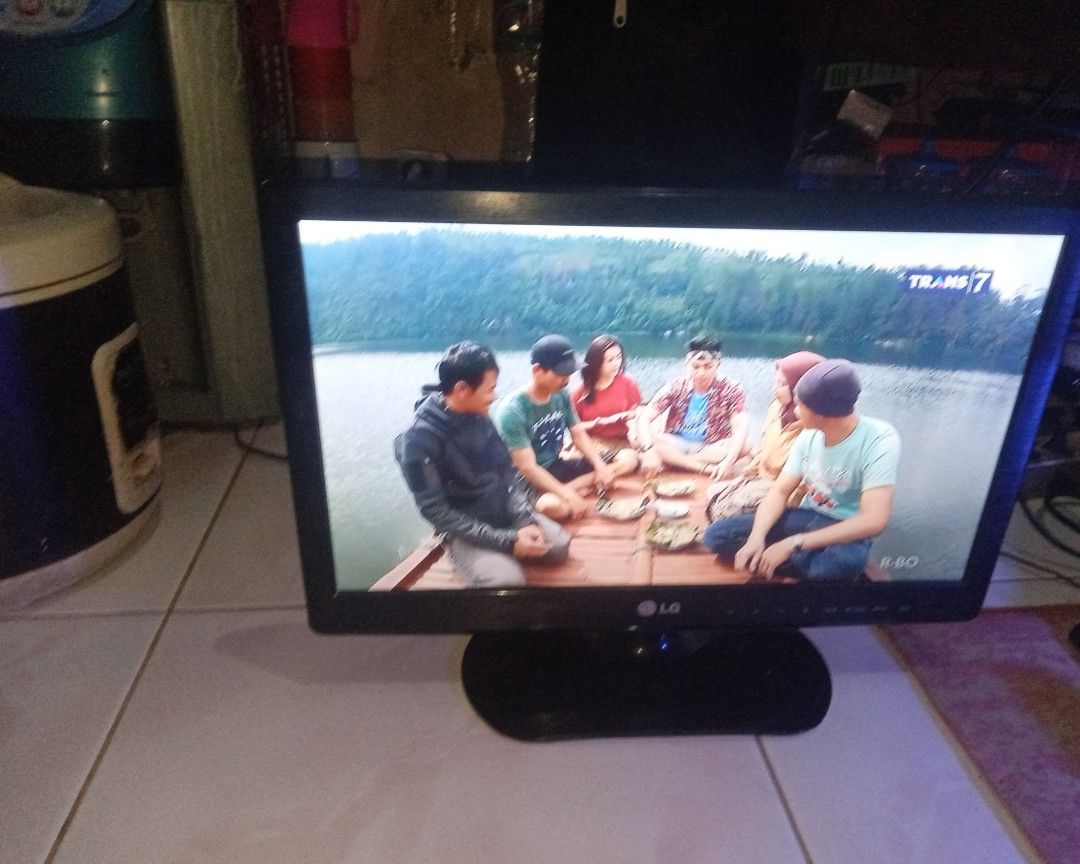 TV LED LG 19 INCH MASIH ANALOG., Elektronik, TV & Perlengkapan Hiburan ...
