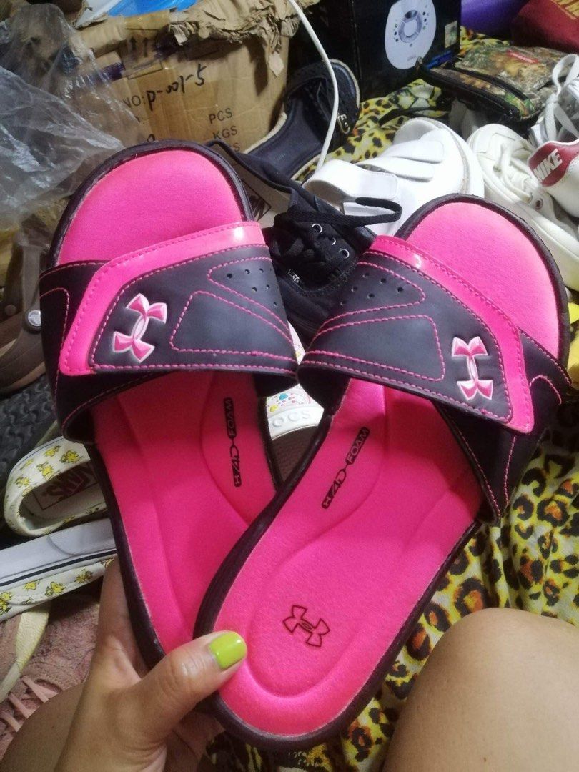 under armor slippers