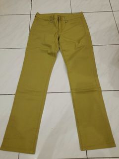 Uniqlo green jeans