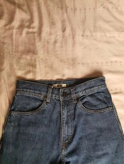 (Category: ) located in . Submitted by feeluvs (Listing ID 1210127287, Image 1). Description: .