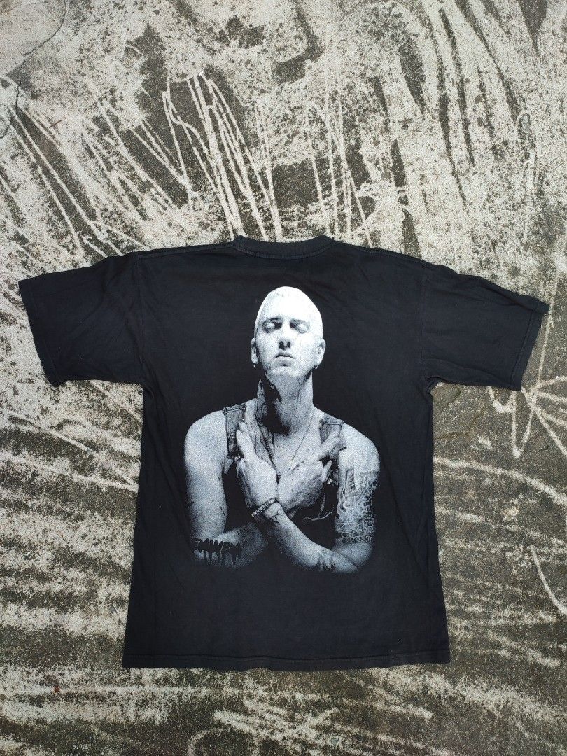 Arv pakistanske median vintage bootleg Eminem, Men's Fashion, Tops & Sets, Tshirts & Polo Shirts  on Carousell