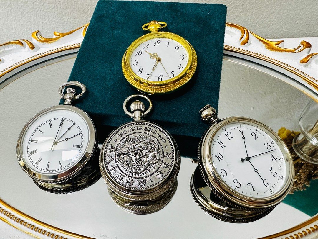 Old quartz pocket watch outlet