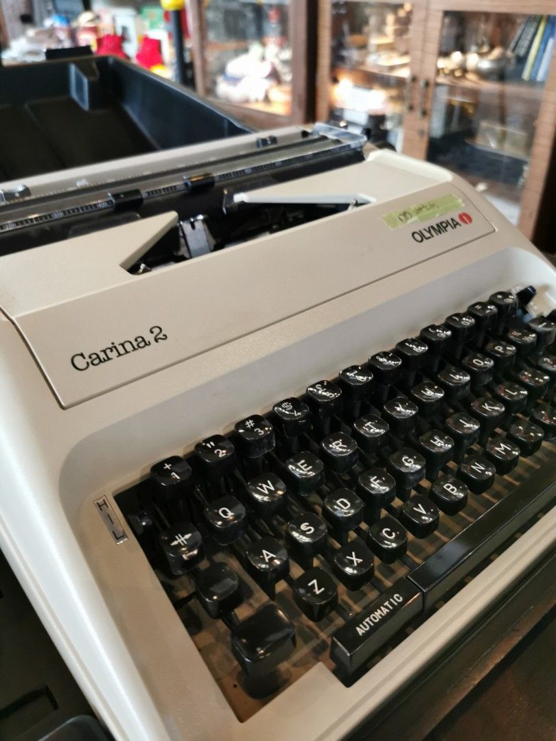 Vintage Typewriter Olympia Carina 2, Hobbies & Toys, Memorabilia