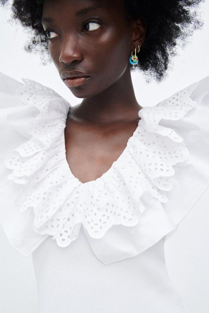 Zara Ribbed Ruffle Eyelet Mini Dress, Women's Fashion, Dresses & Sets