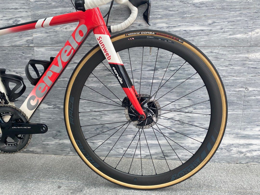 Cerv lo R5 Dura Ace Di2 Disc Cervelo R5 Disc Sunweb
