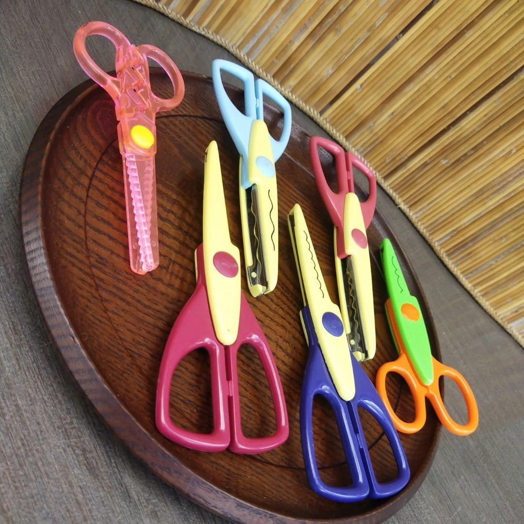 6 Assorted Art Scissors, Hobbies & Toys, Stationary & Craft, Other