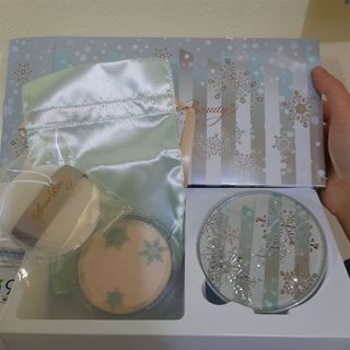 （分類：）位於 。 由 idle.item 提交（商品編號 1210404378，圖片 1）。簡介： 。