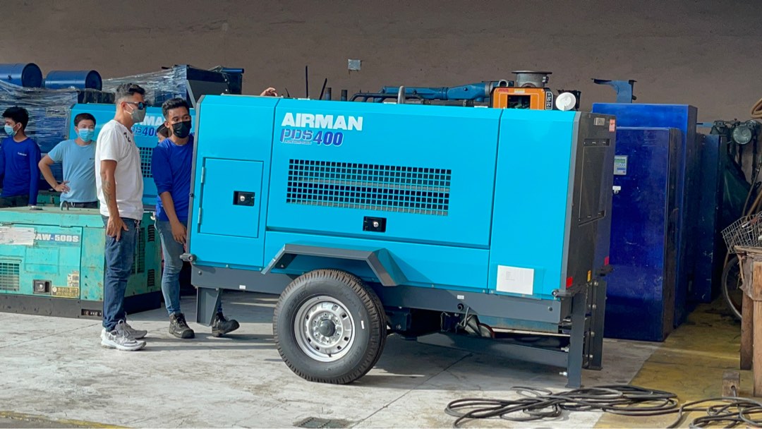 Airman 400 cfm Brand New unit, Commercial & Industrial, Industrial Equipment on Carousell