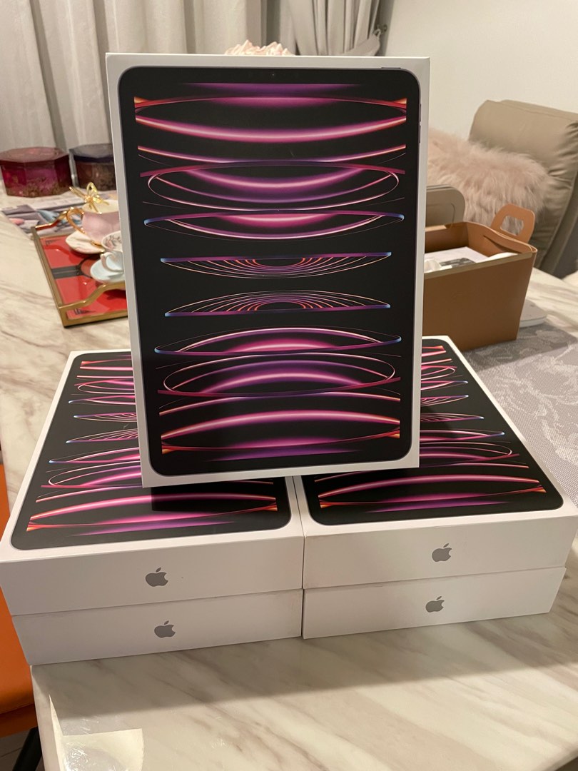 Brand New iPad Pro 11 inch 4th gen 128gb ( Space Grey ), Mobile Phones ...