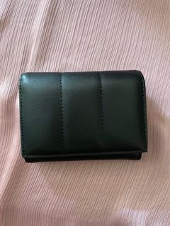 (Category: ) located in . Submitted by inarasan (Listing ID 1210299106, Image 1). Description: .