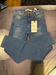 (Category: ) located in . Submitted by SP_declutteringcloset (Listing ID 1210371548, Image 1). Description: .