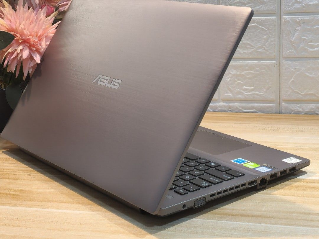 Asus Pro P2540ub I5 8th Gen 8gb Ram 256gb Ssd Full Hd Mx110 2gb Vram Computers And Tech Laptops 8998