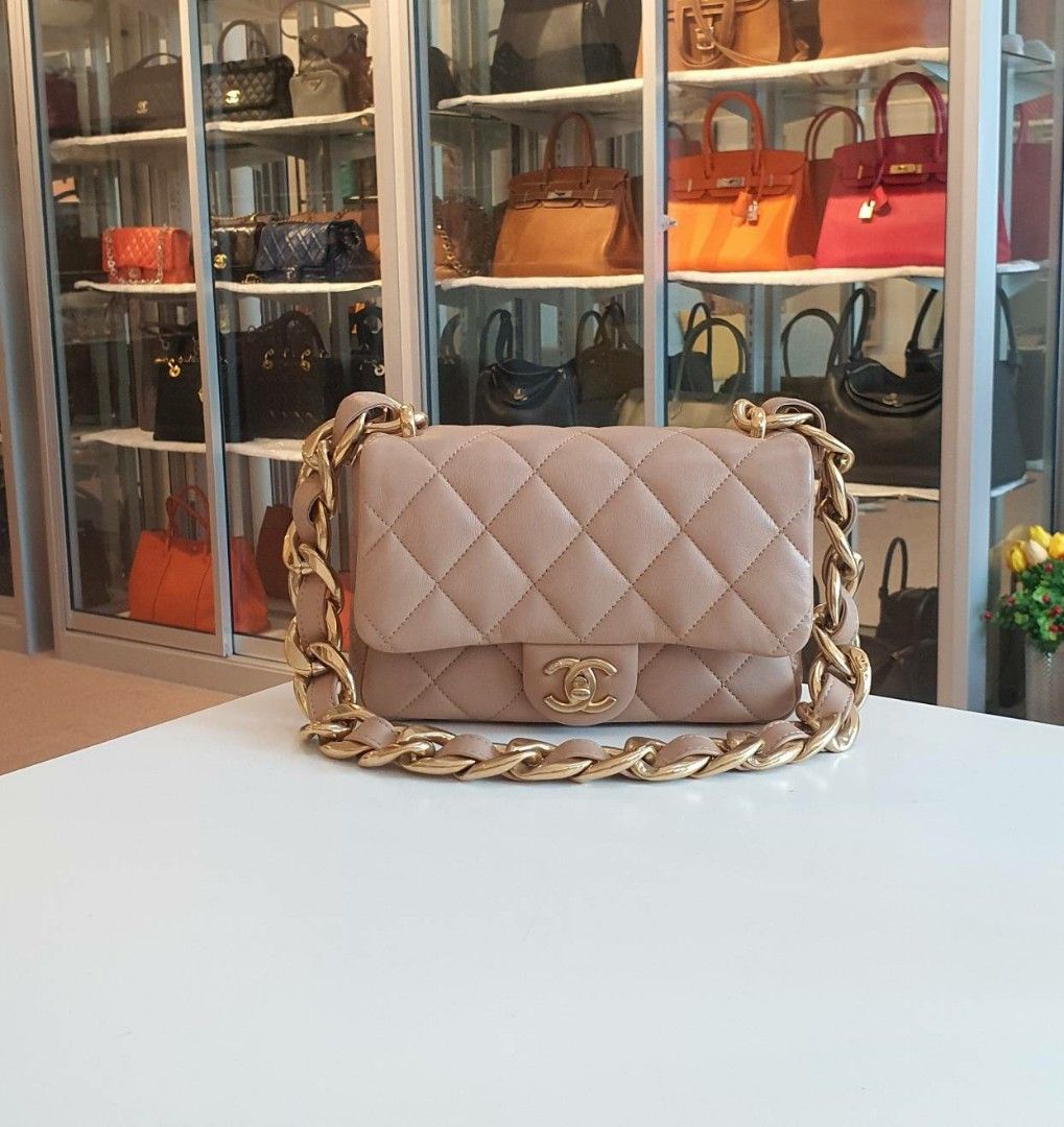 Chanel classic medium Caviar Gold Hardware Metal Plate, Luxury, Bags &  Wallets on Carousell