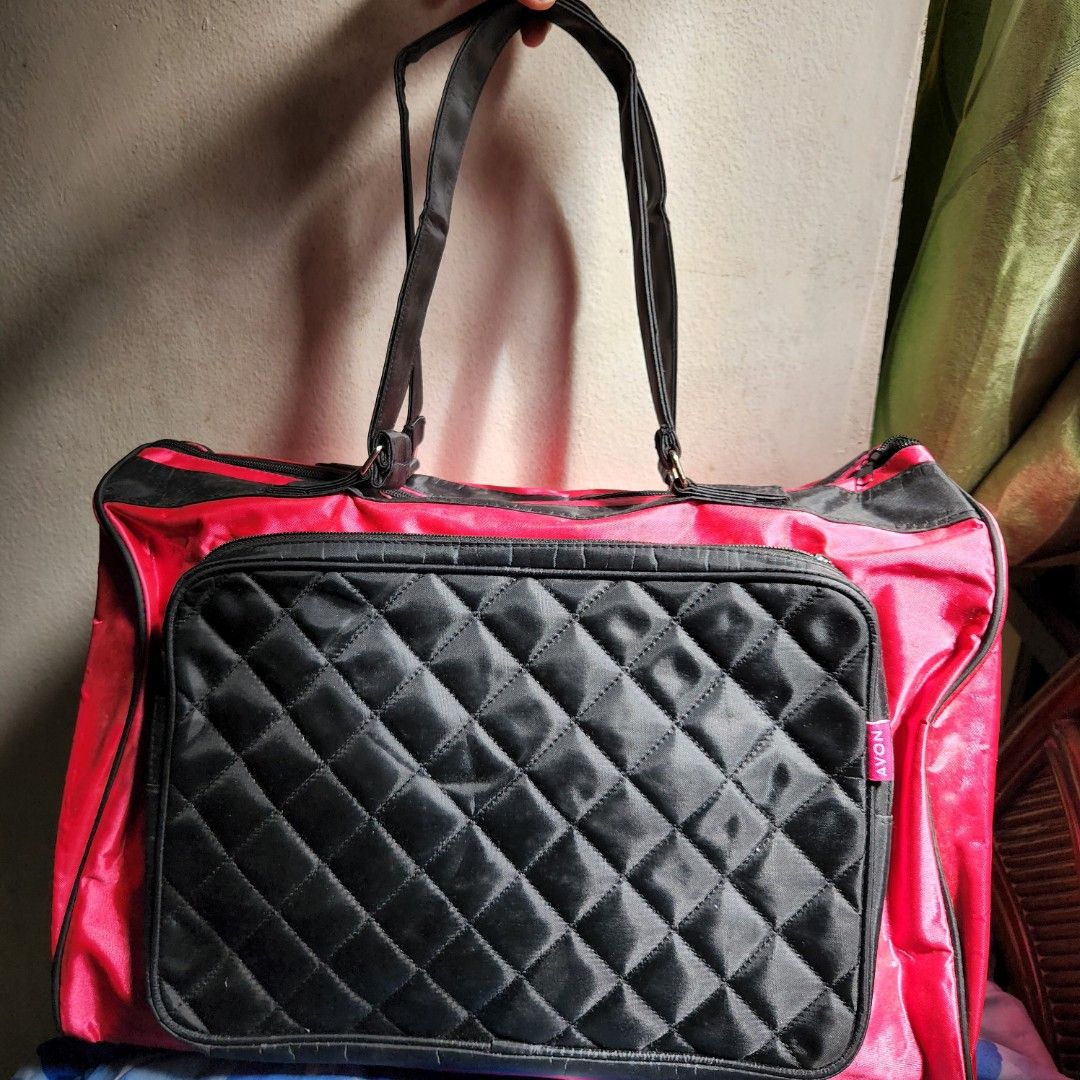 AVON pink and black travel bag duffle sports travel