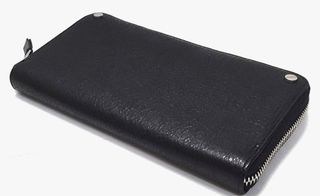 (Category: ) located in . Submitted by ur_shoppe (Listing ID 1210367323, Image 1). Description: .