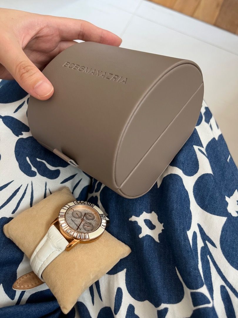 BCBG MAXAZRIA watch Luxury Watches on Carousell