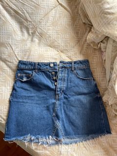 (Category: ) located in . Submitted by kngsy (Listing ID 1210243224, Image 1). Description: .
