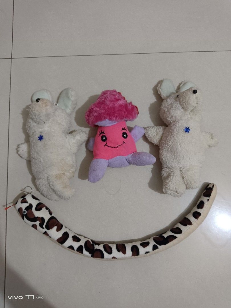 Boneka hewan dan karakter kartun serba 5rban, Toys & Collectibles