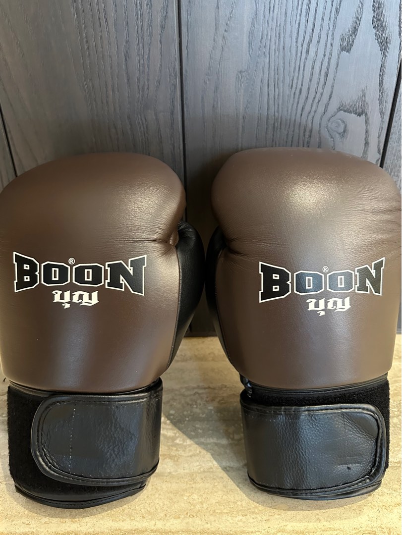 Boon boxing gloves 12OZ, Sports Equipment, Other Sports Equipment and