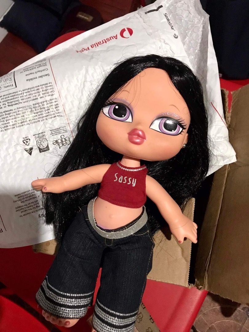 Bratz big head top