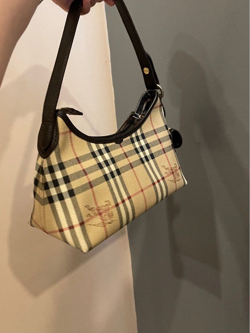 Sale! Rare Burberry Columbus Haymarket Small Check Baguette , Women's  Fashion, Bags & Wallets, Shoulder Bags on Carousell