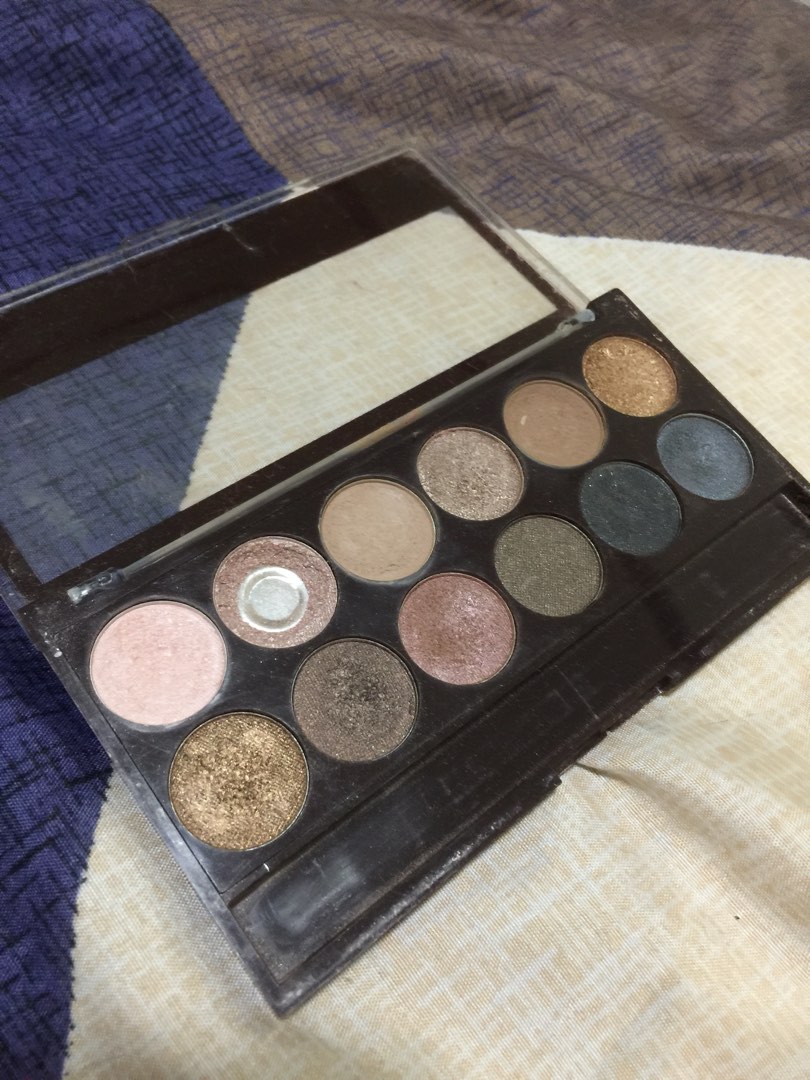 Cathy Doll Eyeshadow Palette, Beauty & Personal Care, Face, Makeup on