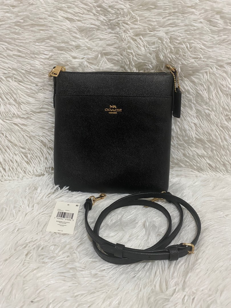 Coach Kitt messenger xbody bag black, Luxury, Bags & Wallets on Carousell