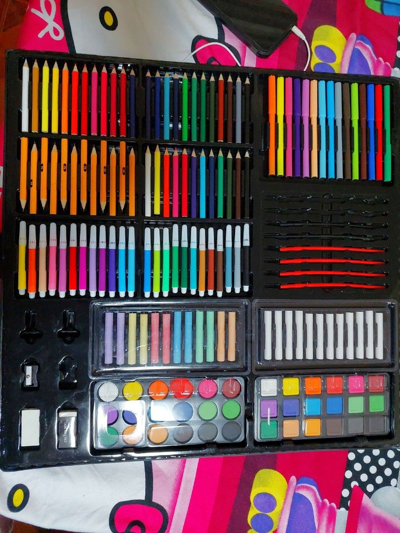 Creatology kids art set 500 pieces - Drawing Instruments - Gladstone,  Missouri, Facebook Marketplace