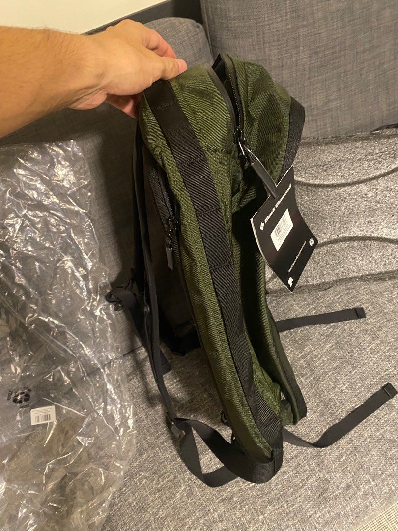 Creek Mandate 28 Pack Creek Mandate 28 Pack Green version Men s Fashion Bags Backpacks on Carousell