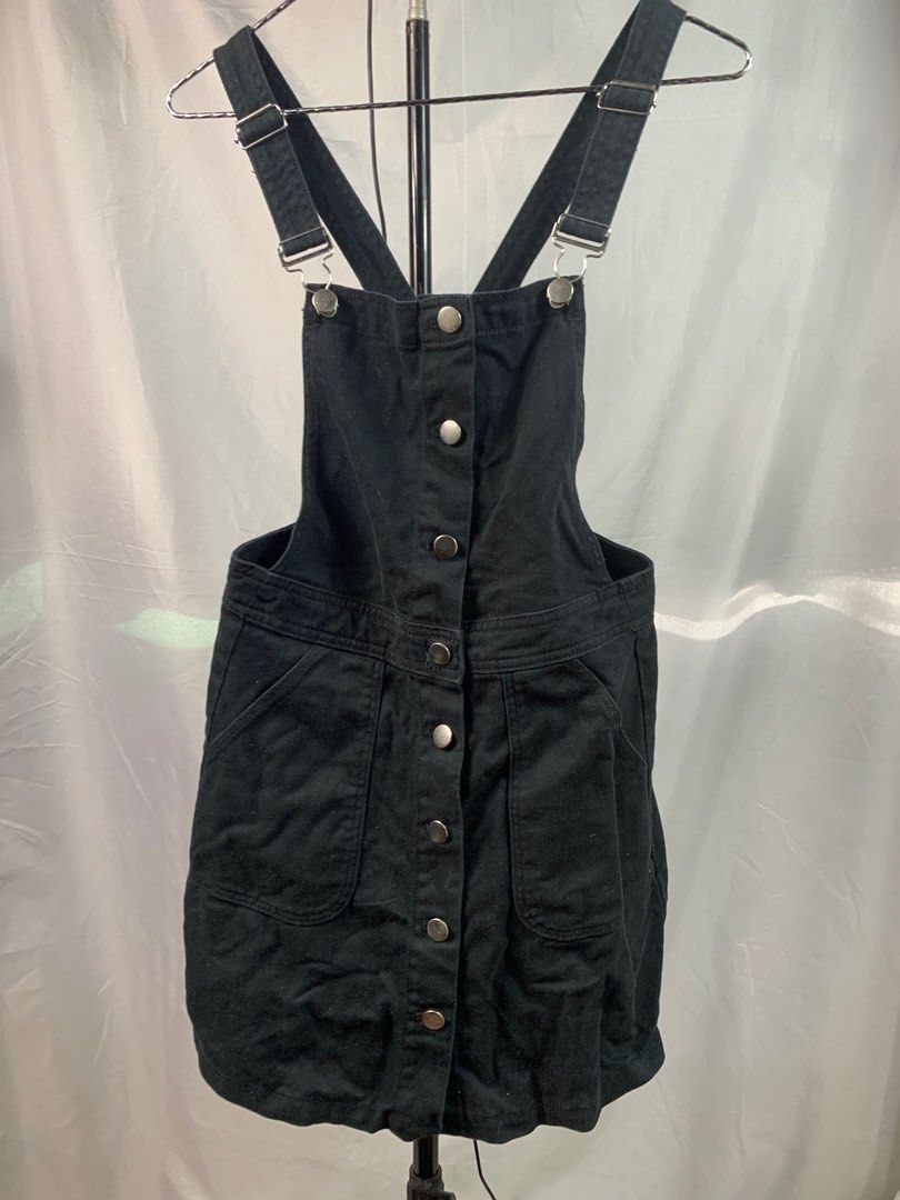 Divided Black suspender skirt H M denim Women s Fashion Bottoms