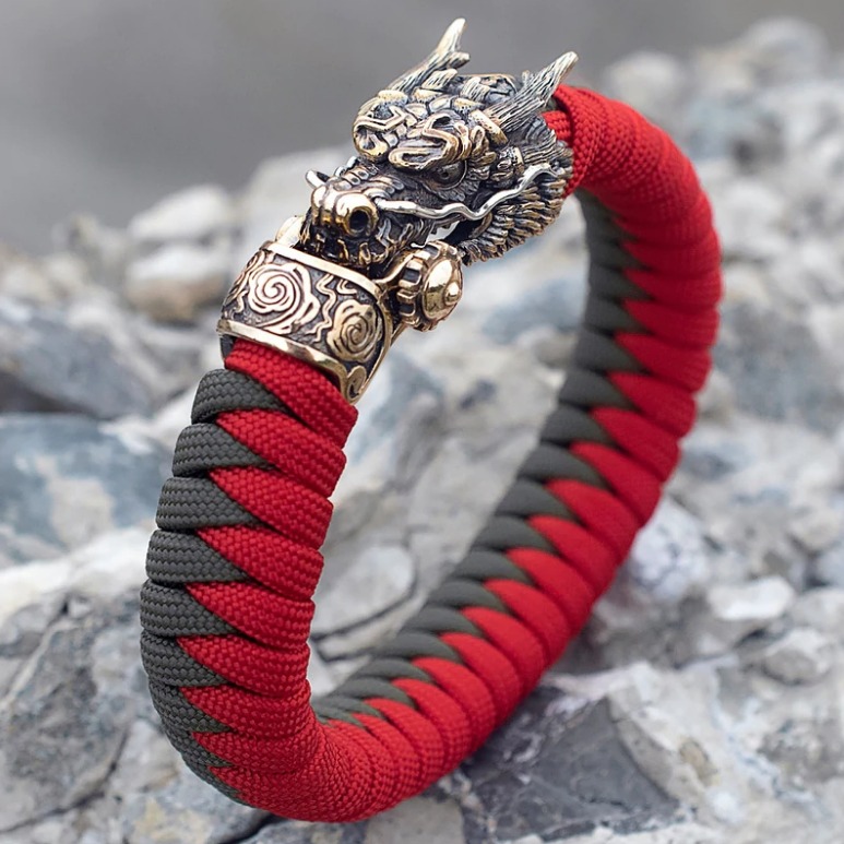 Cute paracord bracelet new arrivals