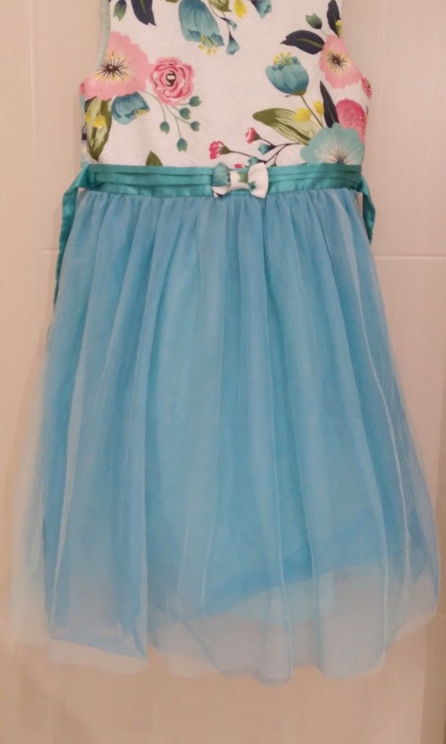 Dress periwinkle (Category: Babies & Kids Fashion) located in Mandaluyong City. Submitted by blueberrypatch (Listing ID 1210250817, Image 1). Description: periwinkle swldom use bought during pandemic for bday celeb at house. never use outside.