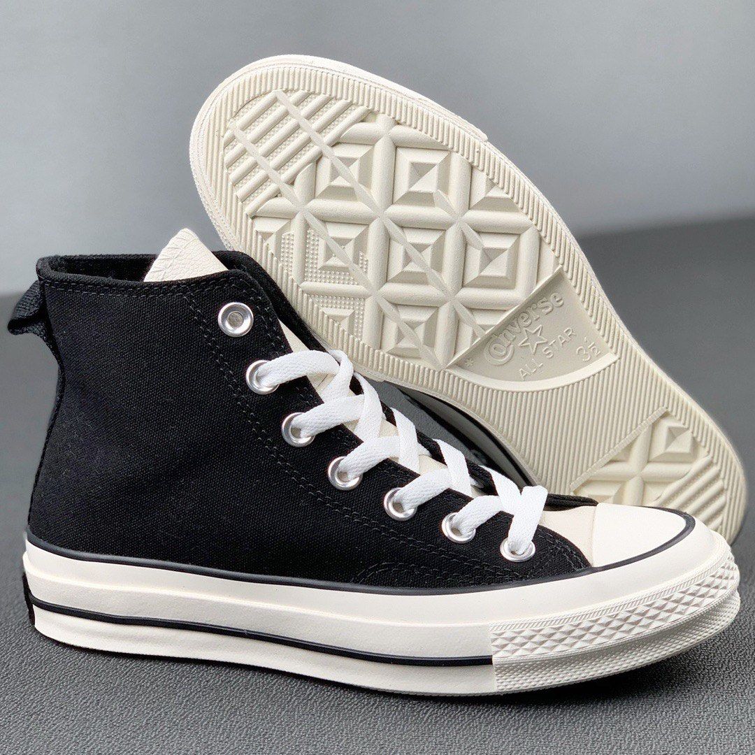 Fog top converse black