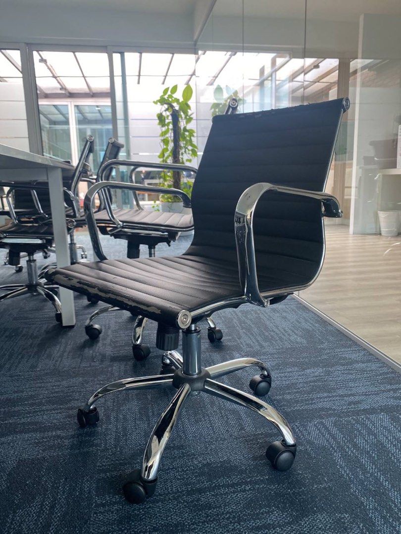 Computer chair sales pickup today