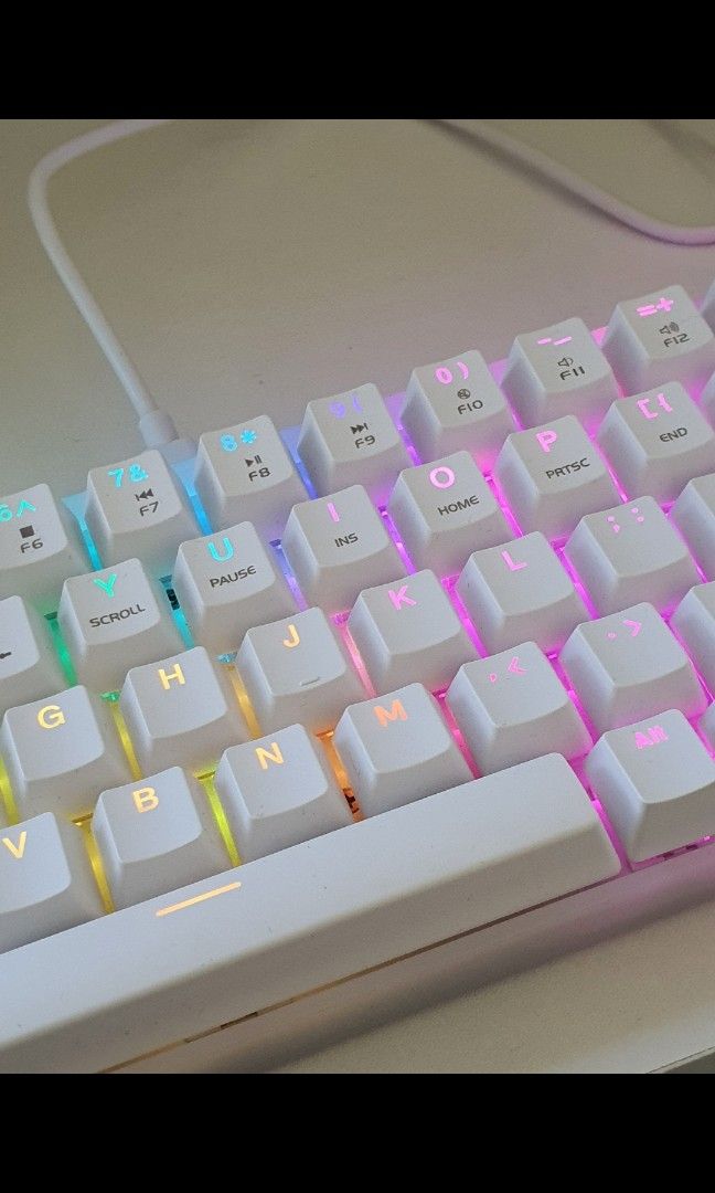 GARUDA GEAR GG68B (WHITE) TriMode Wireless, Hot Swappable, 65